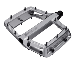 Pedle Race Face Turbine Strieborn 2025